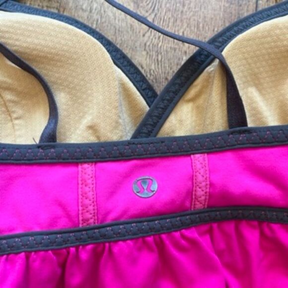 Lululemon Rehearsal Tank Paris Pink Size 4 Drawstring Hem Built in Bra - Picture 7 of 9